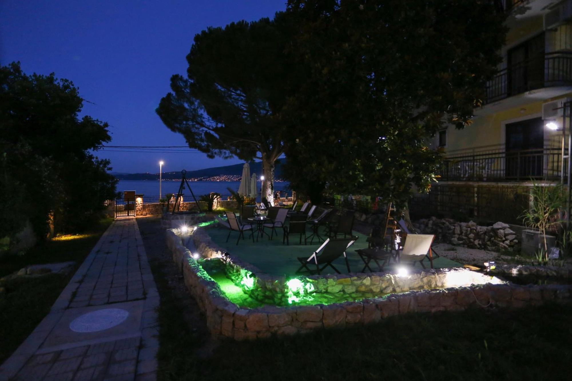 Apartments Cukovic Herceg Novi Buitenkant foto
